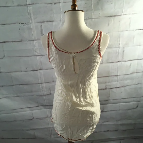 Sundance Floral Embroidered Tank Top - Picture 4 of 5